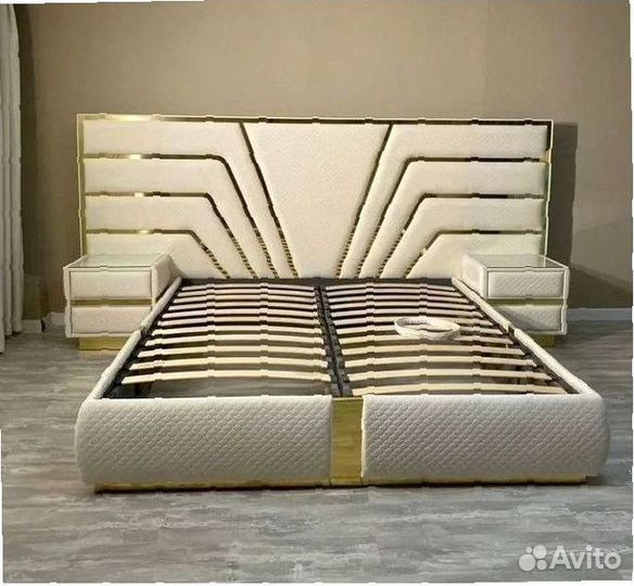 Кровать двуспальная мягкая на заказ