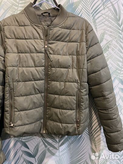 Куртка bershka S