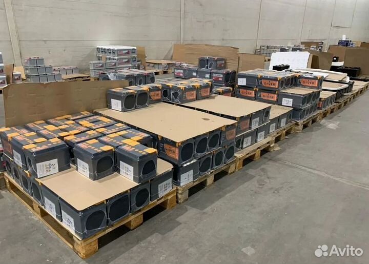 Аккумулятор hyundai Б/У 55Ah 550A 85BR60K