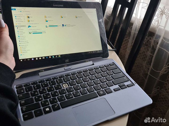 Ноутбук samsung avit Tab