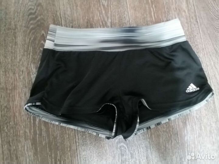Шорты женские adidas 44