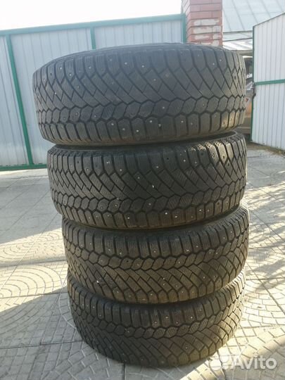 Continental Conti4x4IceContact 225/60 R17