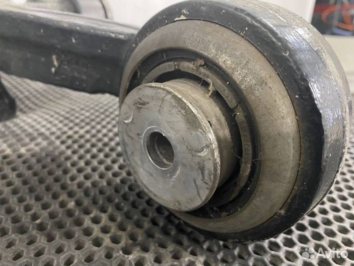 Стабилизатор кабины Volvo FH4 21817846