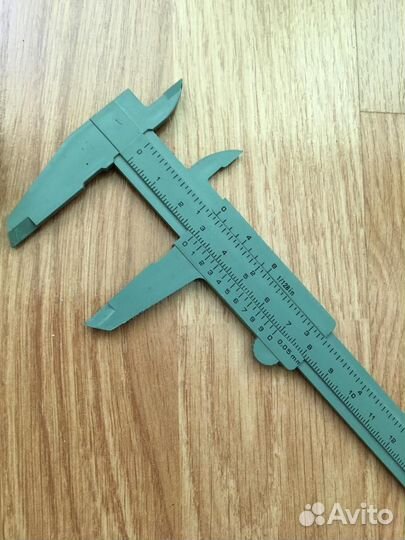 Штангенциркуль, 150 мм, пластик