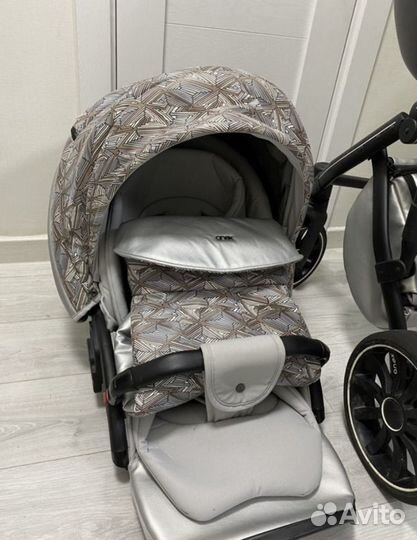 Продаю коляску 2 в 1