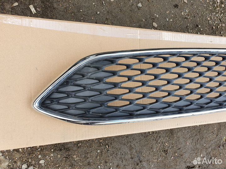 Решетка радиатора Ford Focus 3 Фокус 3 2016