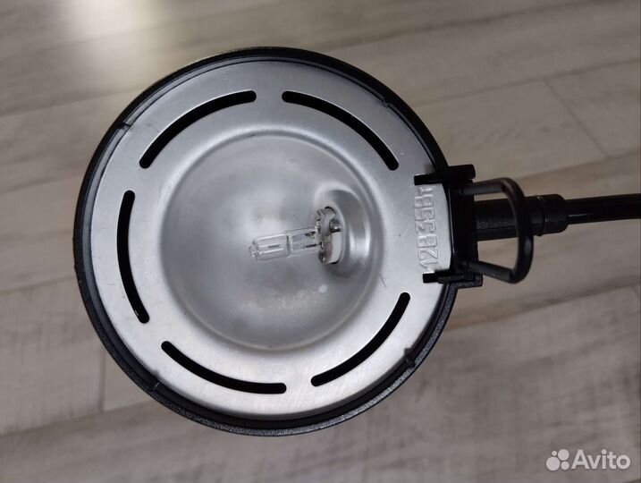 Лампа настольная