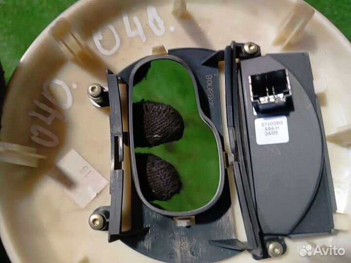 Накладка кулисы Renault Megane II (2002—2006)