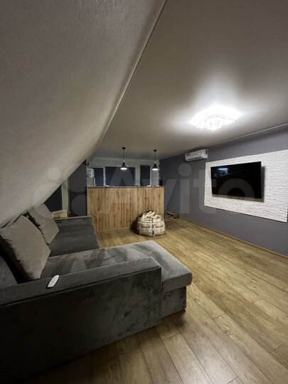 Квартира-студия, 60 м², 2/2 эт.