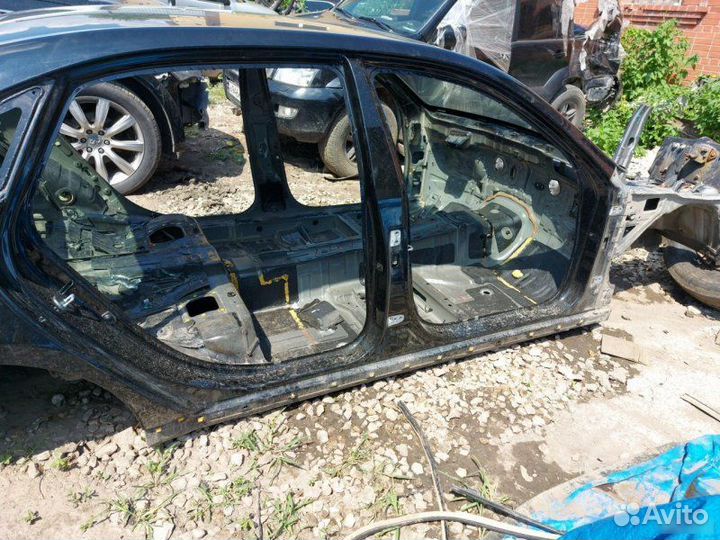 Порог Hyundai Equus 2012