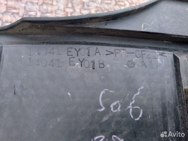 Декоративная крышка Infiniti V36 G37 2009г