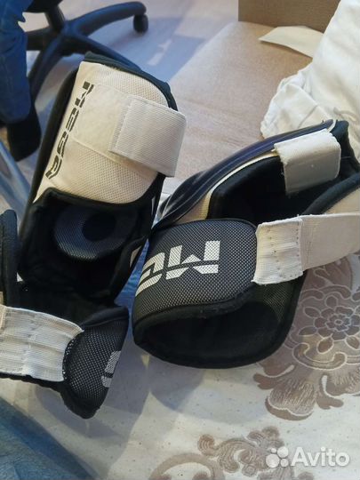 Налокотники хоккейные sr