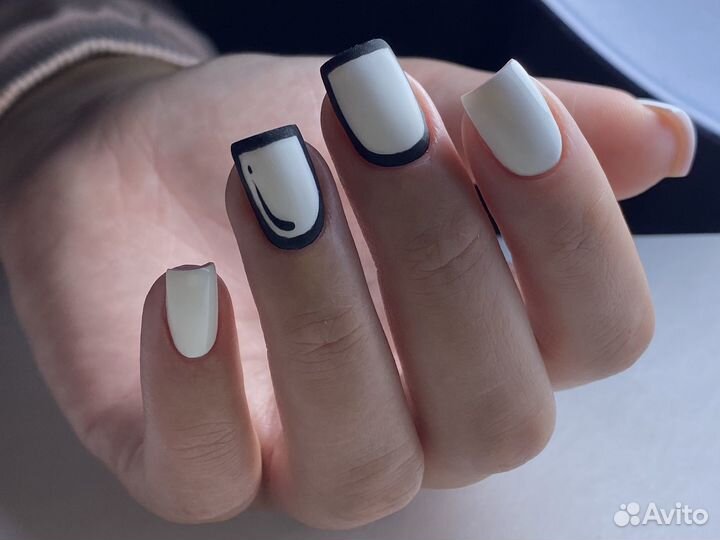 Мастер маникюра