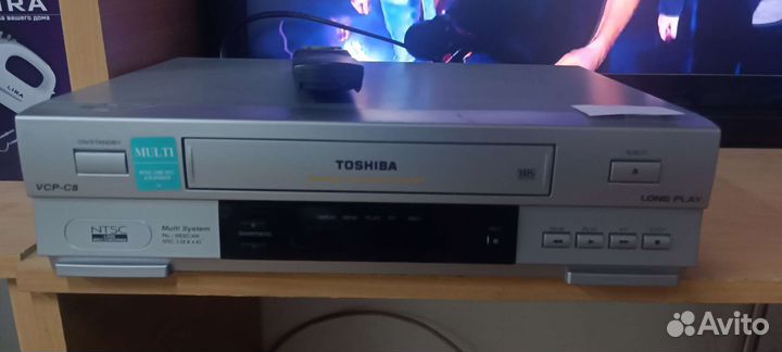 Видеомагнитофон Toshiba VCP-C8