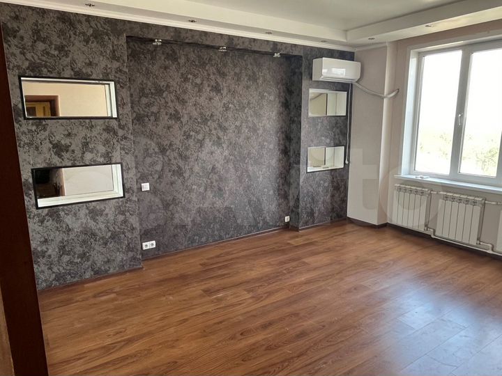 2-к. квартира, 64,7 м², 14/16 эт.