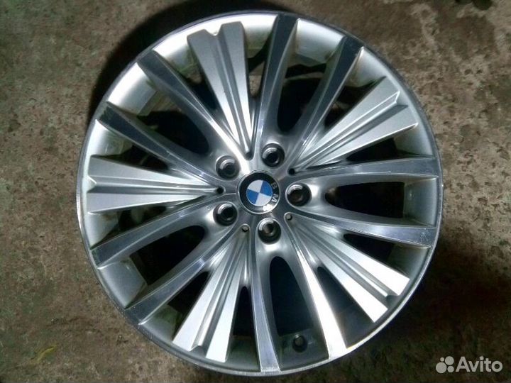 Диск R 19 BMW X5. 1 штука