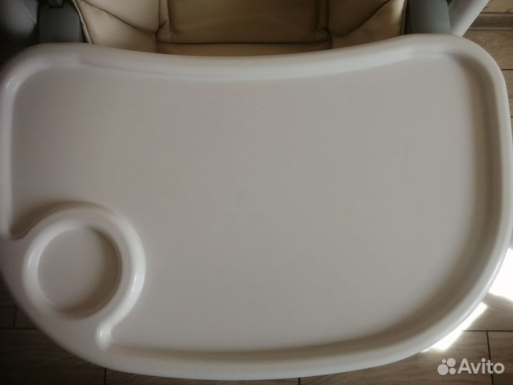 Детский стульчик для кормления peg perego tatamia