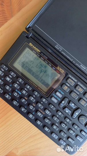 Электронный органайзер Sharp