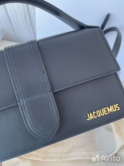 Сумка Jacquemus le bambino