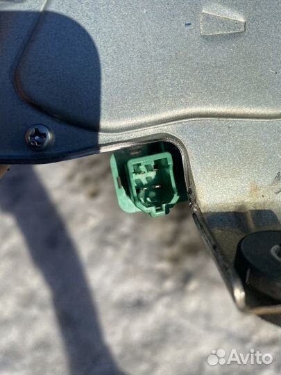 Привод дворника заднего subaru impreza 2008