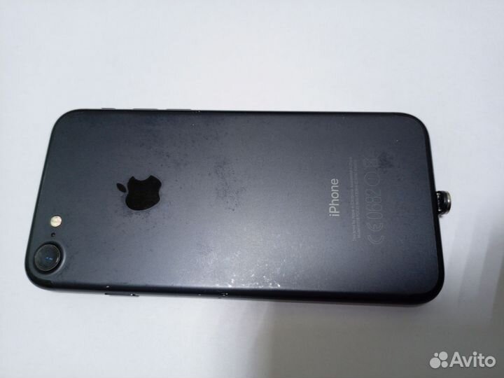 iPhone 7, 32 ГБ