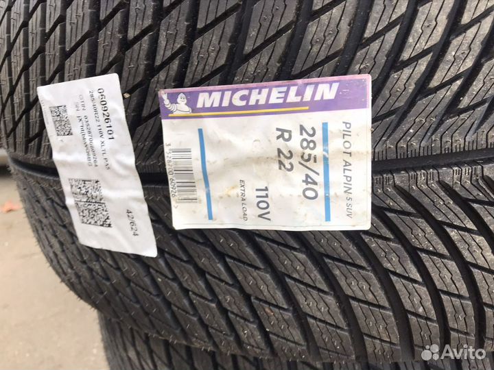 Michelin Pilot Alpin 5 285/40 R22