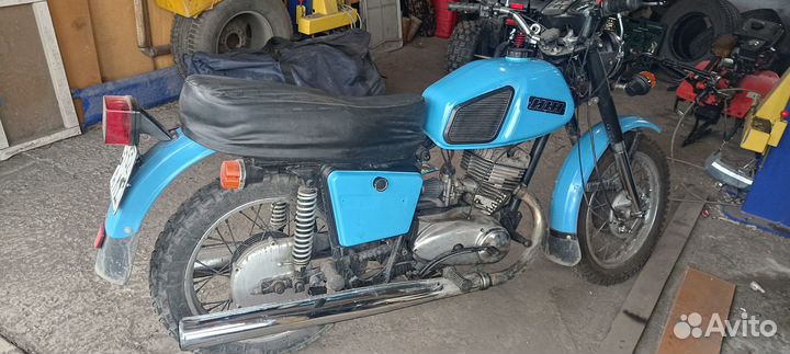 Продам Иж планета 3