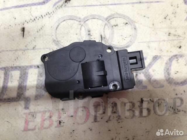 Моторчик заслонки отопителя BMW 3-серия E90/E91 2