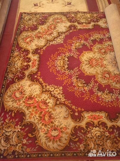 Ковер шерстяной 2 на 3 со стены