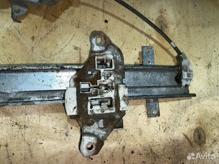 Nissan maxima A32 стеклоподъёмник передний правый