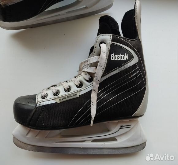 Коньки хоккейные 38 размер