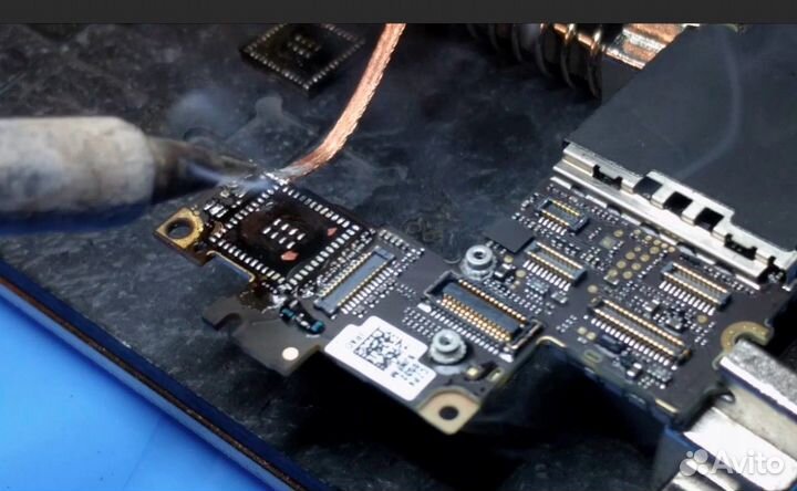 Ремонт материнских плат iPhone