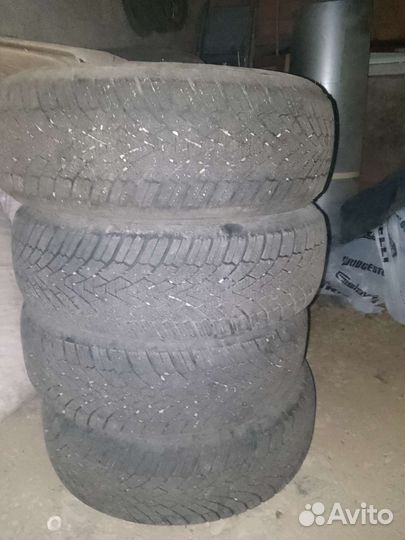 Продаю зимнюю резину