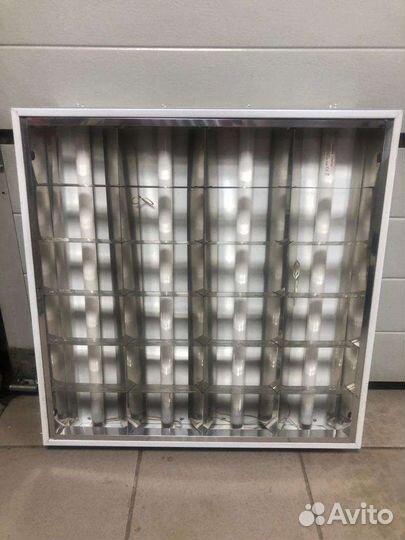 Светильники потолочные