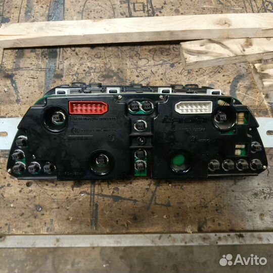 Приборная панель ваз 2110