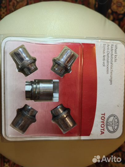 Секретки для колес от Toyota