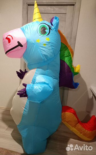 Клоун и Единорожка подарят сюрприз