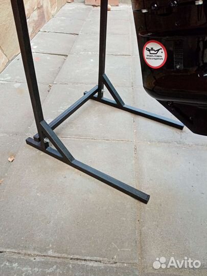 Подставка для лодочного мотора