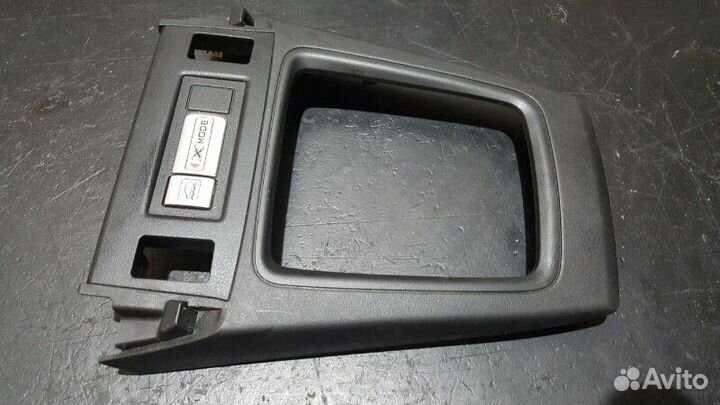 Накладка центральной консоли Subaru Forester SJ