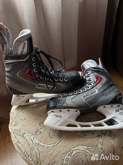 Хоккейные коньки bauer 42 размер (8 D)