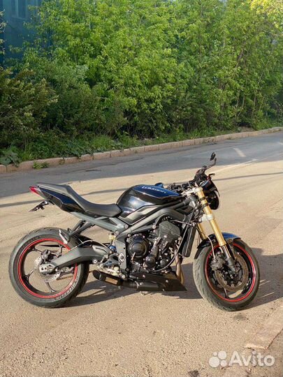Triumph Street triple 675