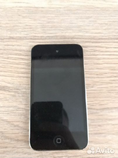 Плеер iPod touch 4 16GB