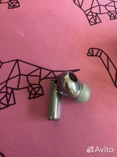 Huawei freebuds pro кейс и левый наушник