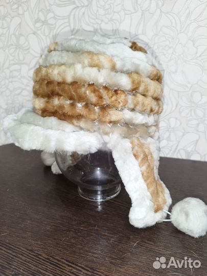Меховая шапка