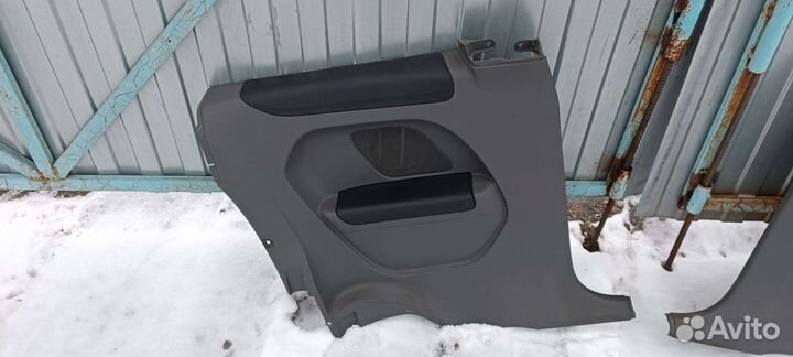 Дверные карты второго ряда Форд Фокус 2 купе