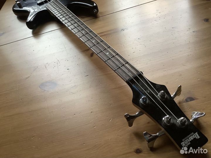 Бас гитара ibanez GSR 200 Black