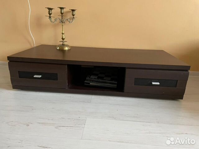 Тумба под телевизор