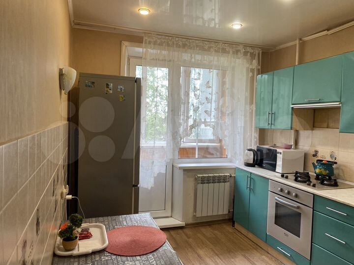 3-к. квартира, 70 м², 4/9 эт.