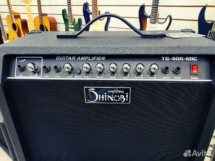 Гитарный комбоусилитель 40 Ватт