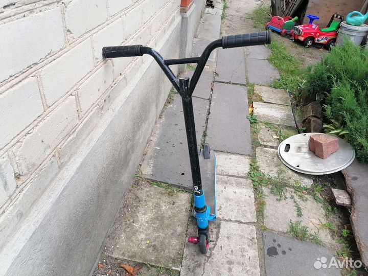 Трюковой самокат